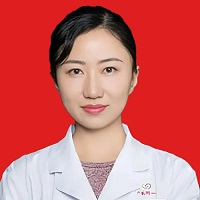 王霞